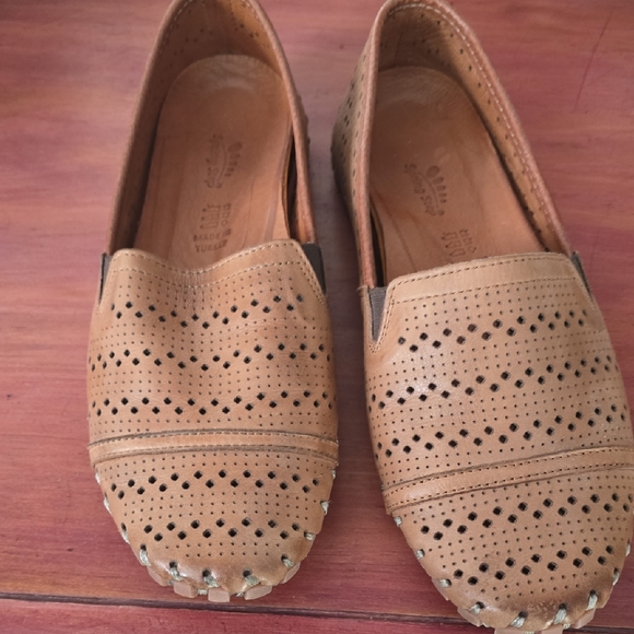 Spring Step Tan Perforated Flats - Picture 1 of 5